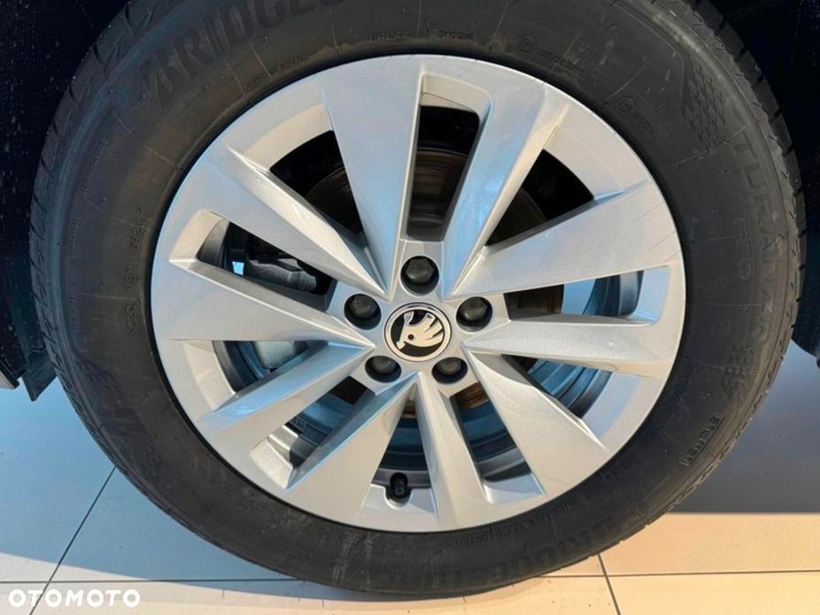 Skoda Kamiq 1.0 TSI Drive - 14