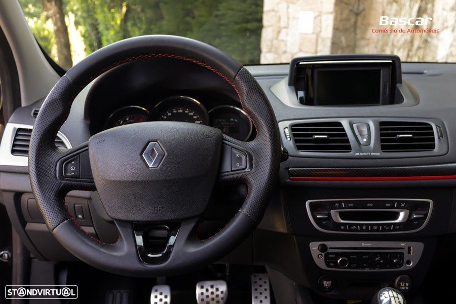 Renault Mégane Sport Tourer 1.5 dCi GT Line - 29