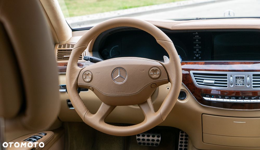 Mercedes-Benz Klasa S 63 AMG - 12
