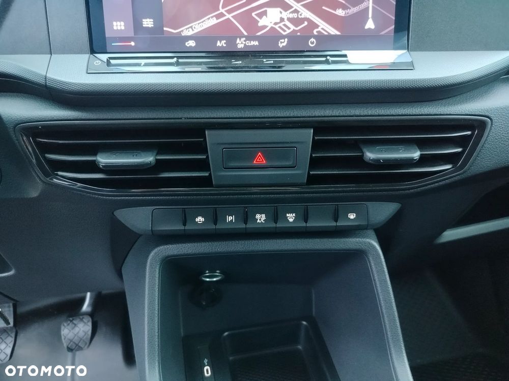 Ford Transit Connect - 21