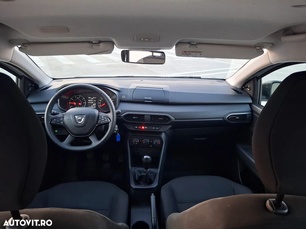 Dacia Logan ECO-G 100 Essential - 7