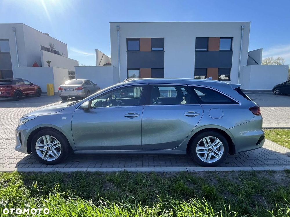 Kia Ceed 1.6 CRDi mHEV M - 13