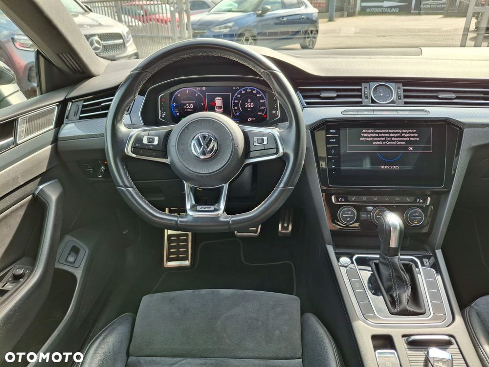 Volkswagen Arteon 2.0 TDI SCR DSG R-Line Edition - 15