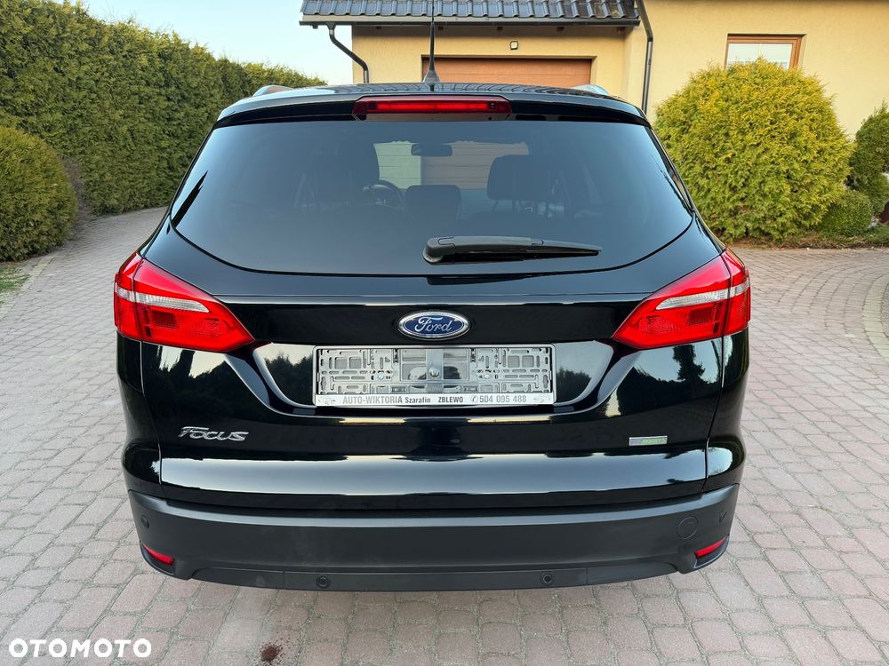 Ford Focus 1.0 EcoBoost Titanium - 4
