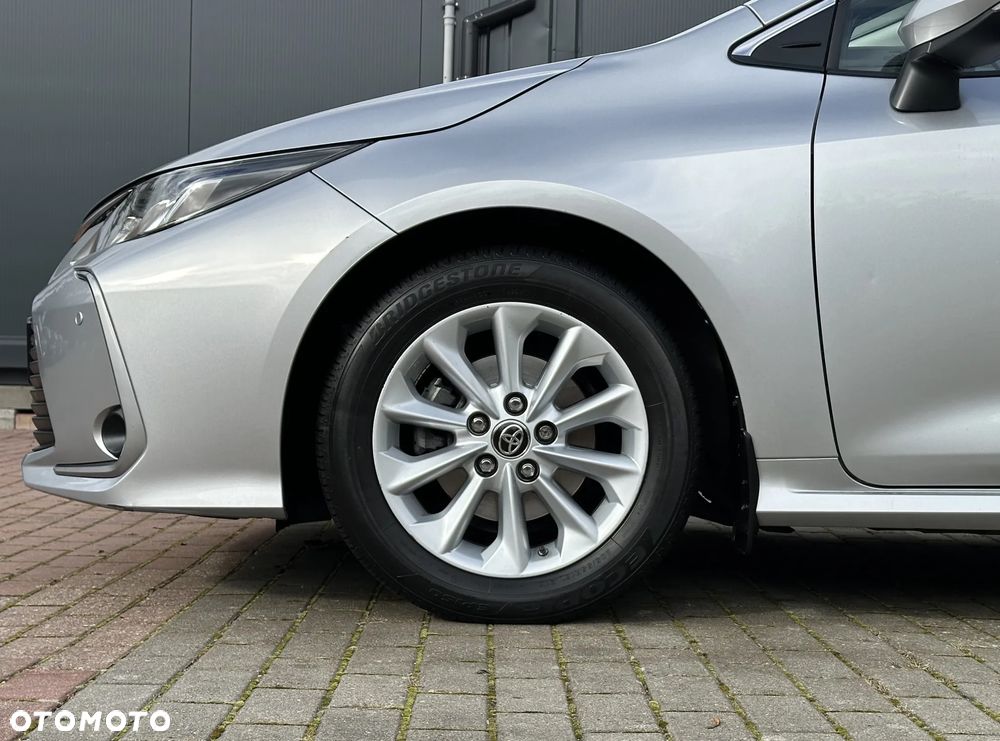 Toyota Corolla 1.5 Comfort - 17