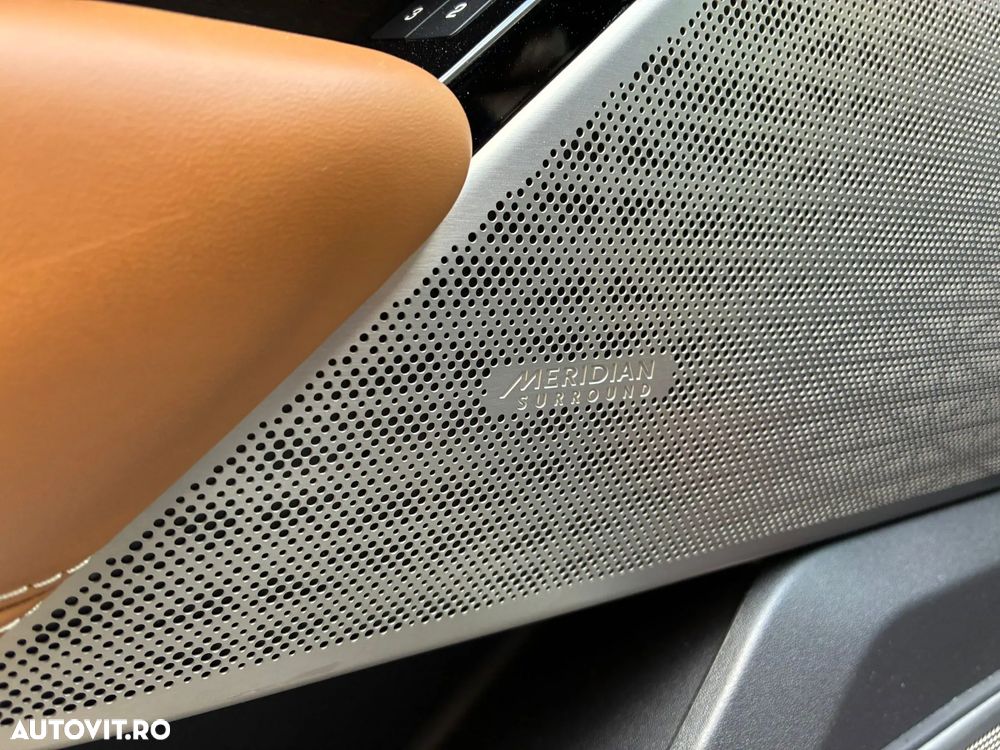 Land Rover Range Rover Velar 3.0 P400 MHEV Dynamic SE - 38