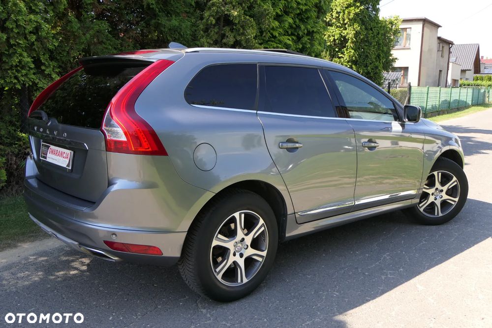Volvo XC 60 D3 Drive-E Summum - 4