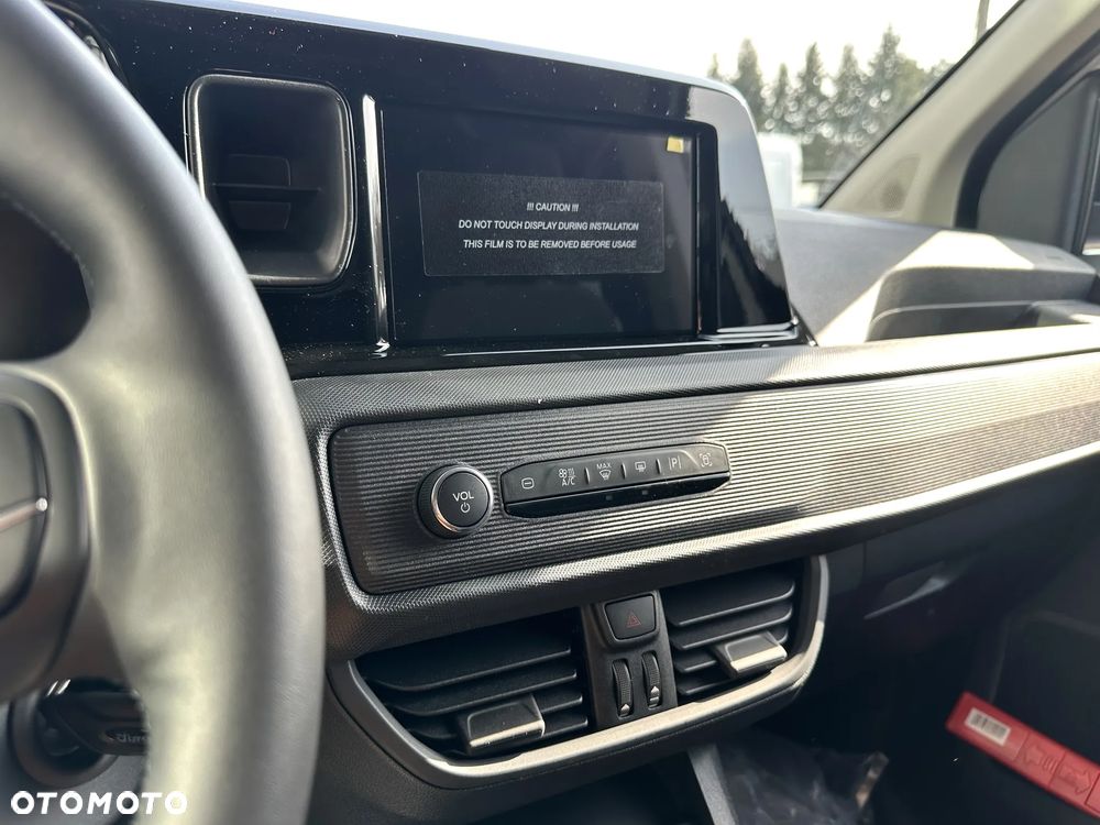 Ford Transit Courier - 5
