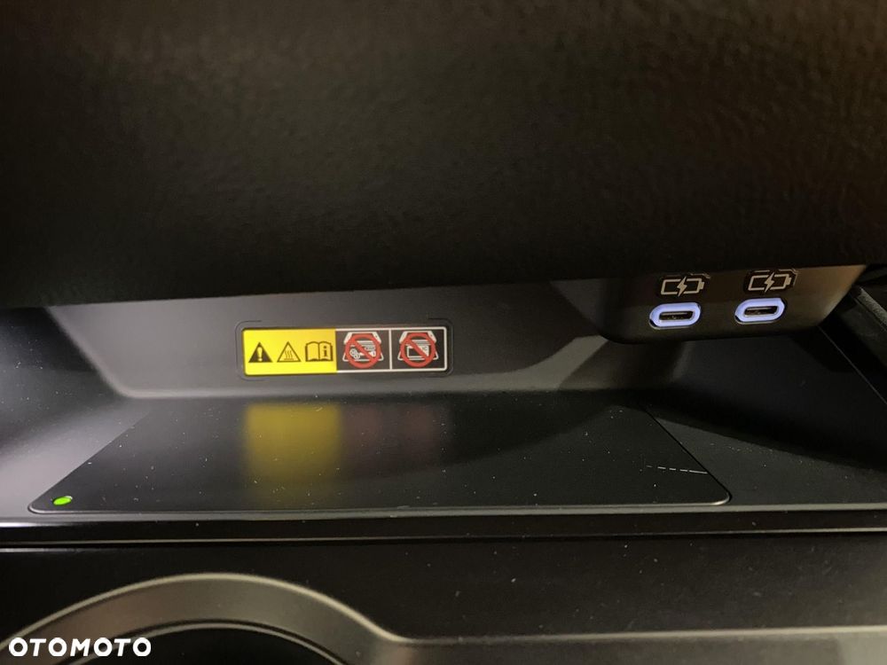 Lexus UX 250h GPF F Sport Design 2WD - 18