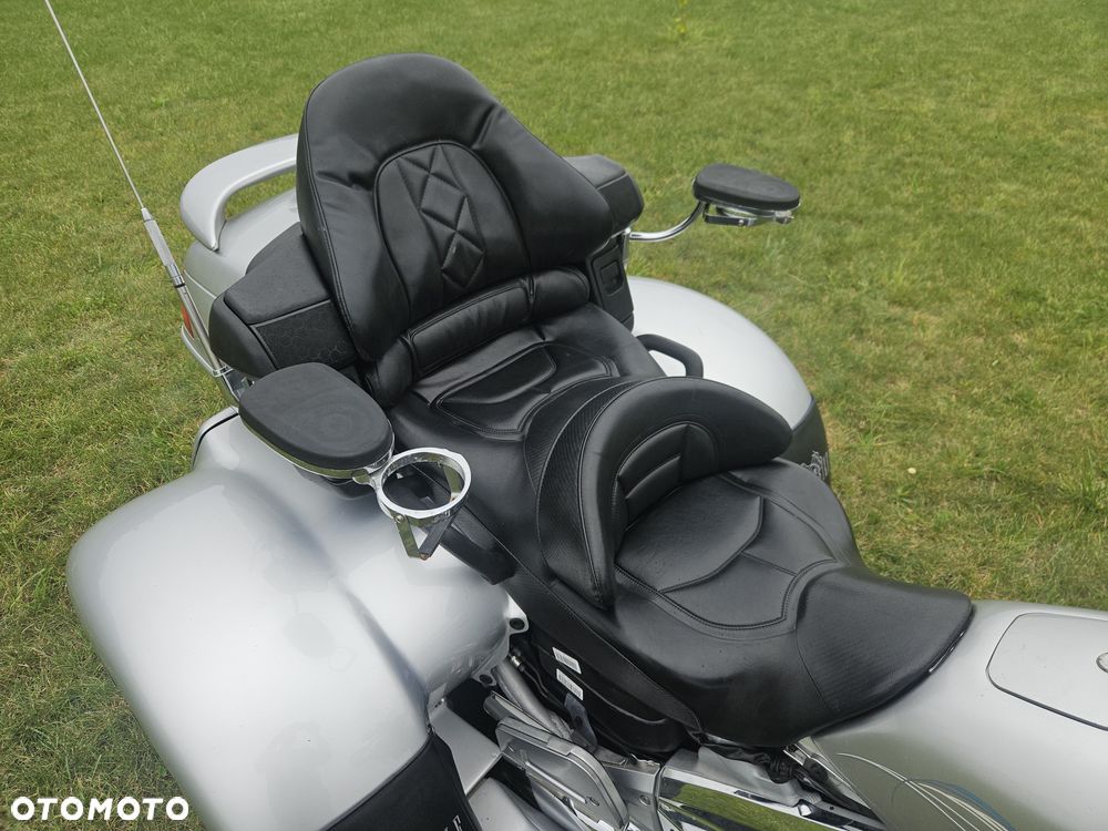 Honda GL - 12