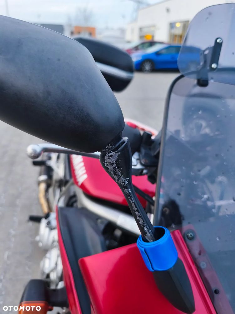 Yamaha FZS - 14