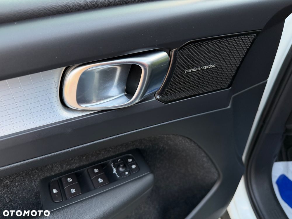 Volvo XC 40 D3 Momentum - 27