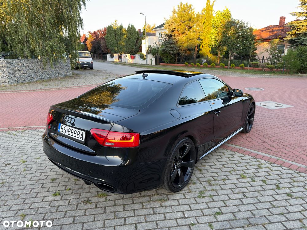 Audi RS5 Coupé Standard - 15