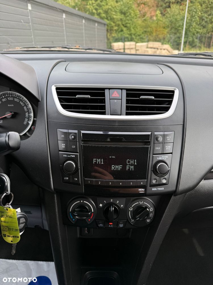 Suzuki Swift 1.2 Dualjet Allgrip Comfort - 27