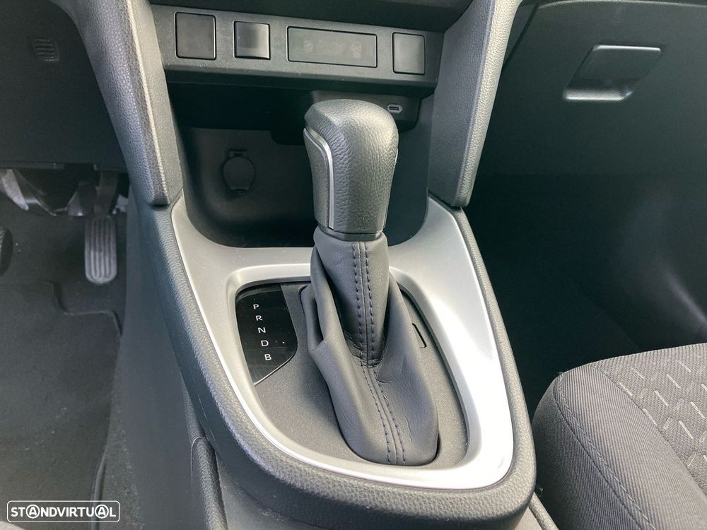 Toyota Yaris Cross 1.5 Hybrid Comfort Plus - 23
