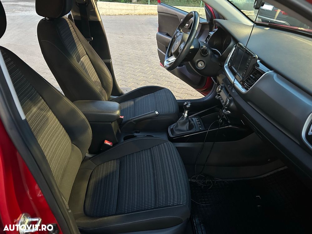 Kia Stonic 1.2 GSL Trend - 7