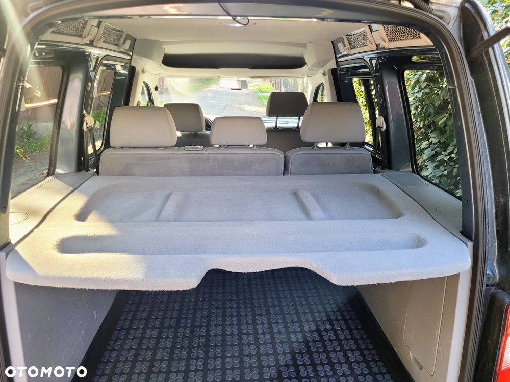 Volkswagen Caddy Life - 12