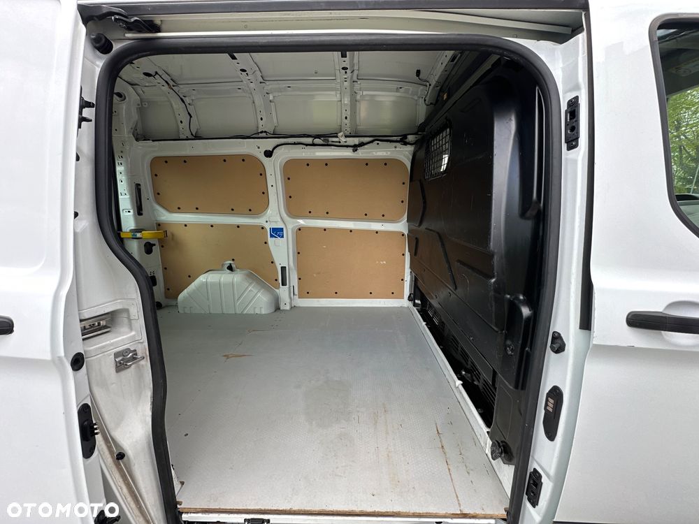Ford Transit Custom L1H2 - 18