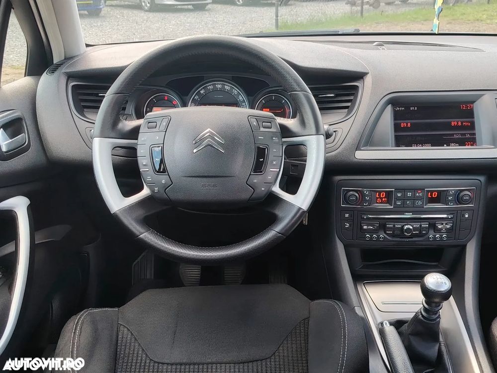 Citroën C5 HDi 140 FAP Exclusive - 8