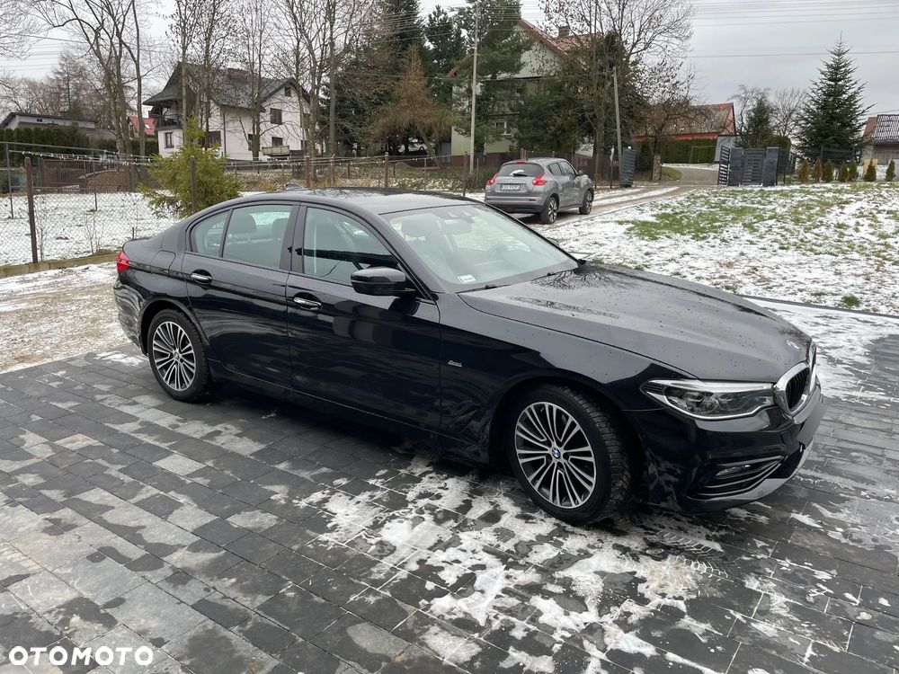 BMW Seria 5 525d Sport Line - 6