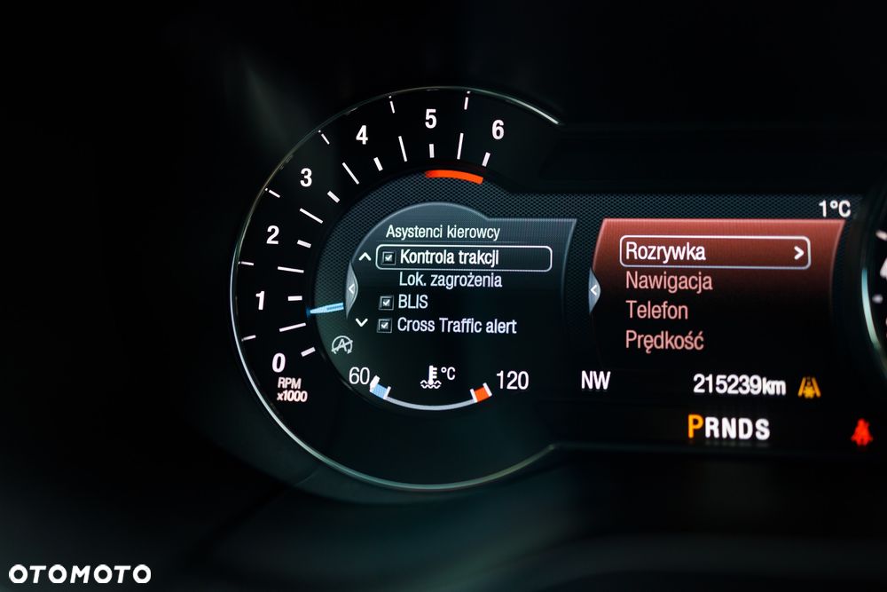 Ford S-Max 2.0 EcoBlue Titanium - 17