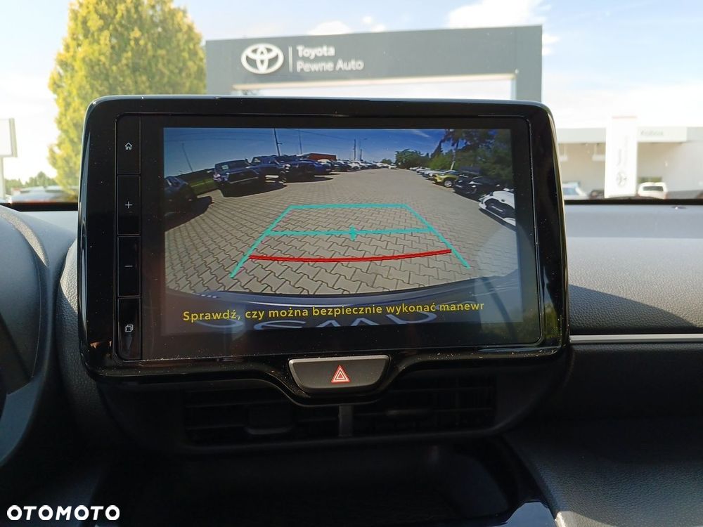Toyota Yaris Cross Hybrid 1.5 Comfort 4x4 - 23