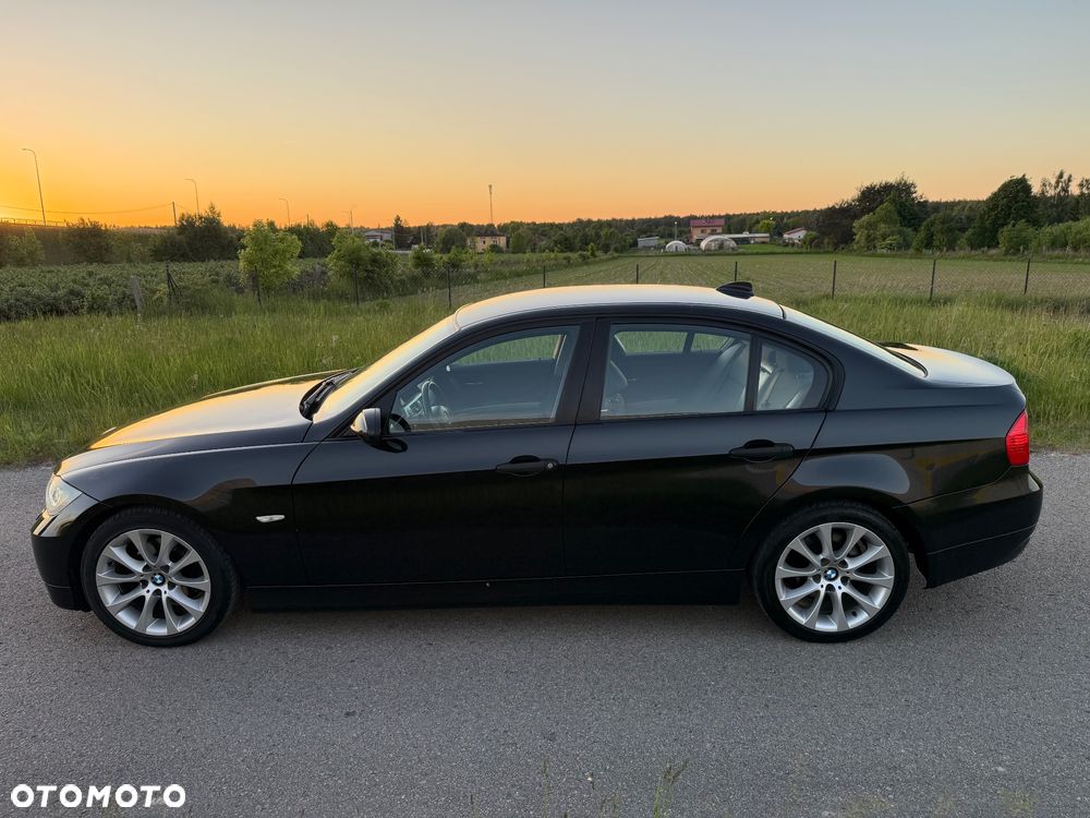 BMW Seria 3 320d DPF - 27