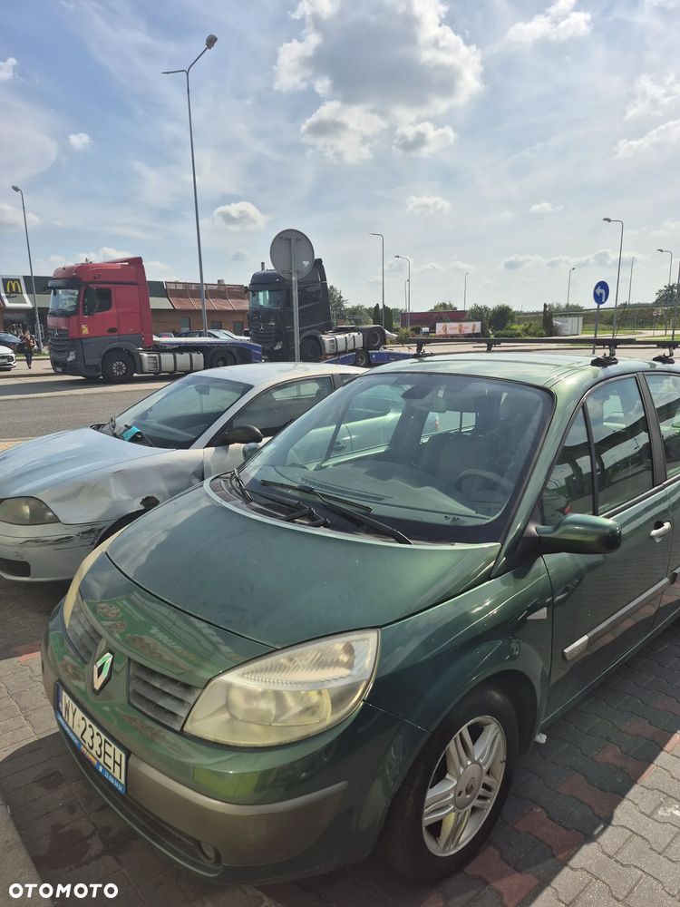 Renault Scenic 1.6 Confort Privilege - 2