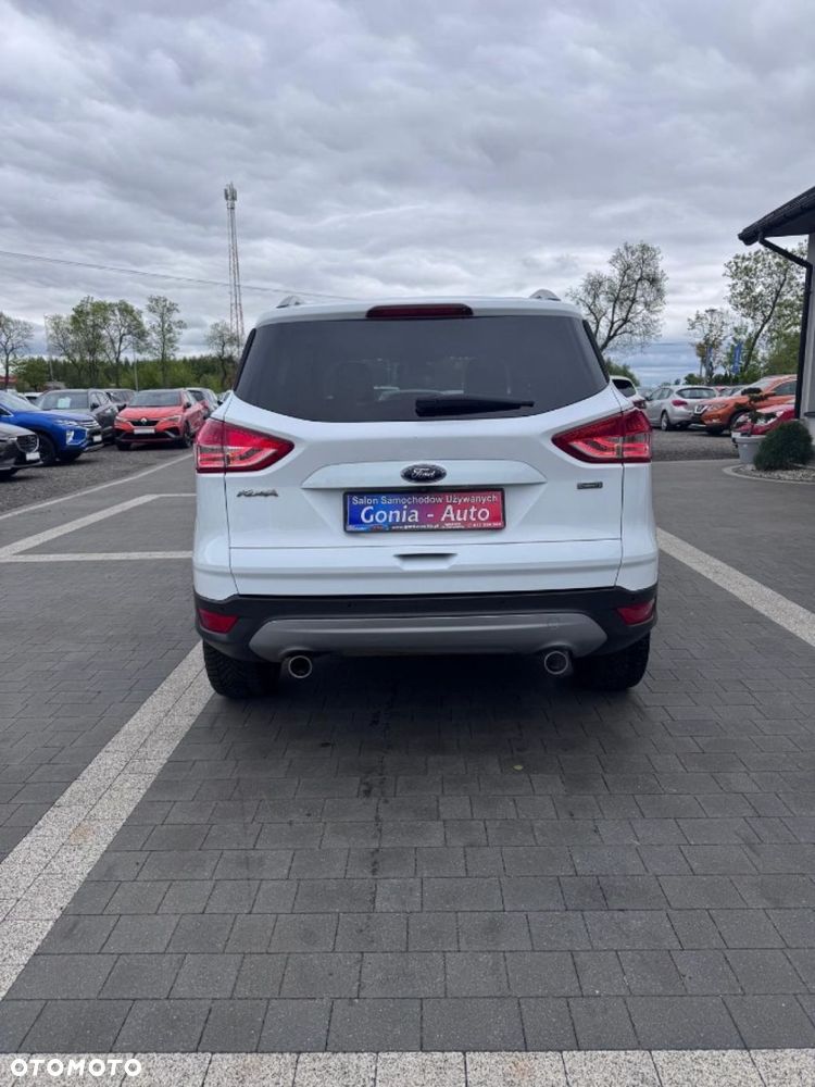 Ford Kuga 1.6 EcoBoost 2x4 Individual - 4