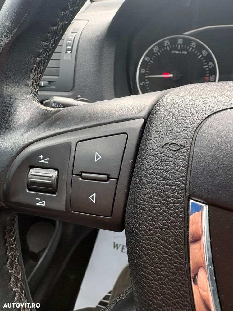 Skoda Octavia 2.0 TDI Business DSG - 11