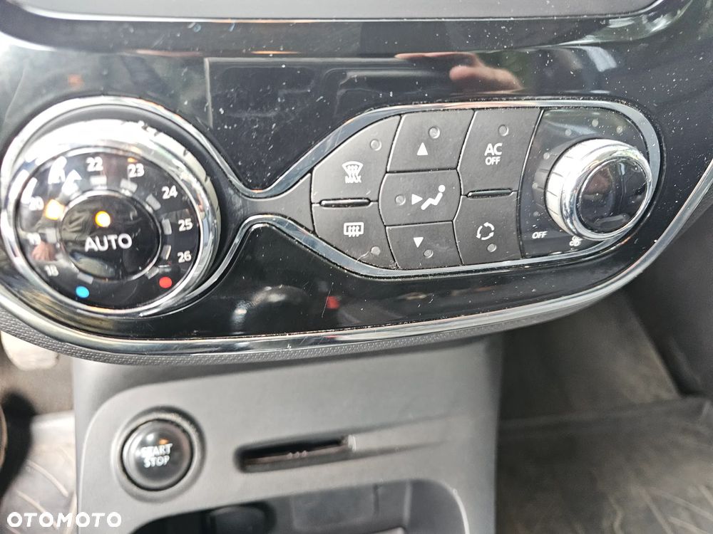 Renault Captur 0.9 Energy TCe Life EU6 - 8