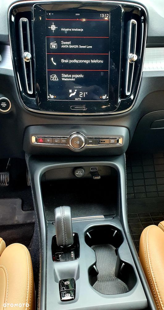 Volvo XC 40 T3 Momentum Pro - 13