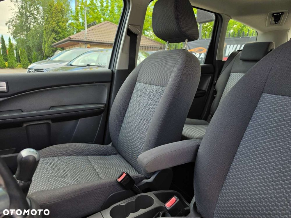 Ford C-MAX - 23