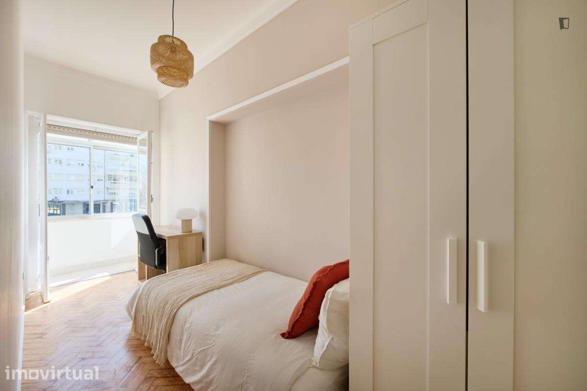 Quarto - localizado em Alvalade Lisbon - Grande imagem: 2/22