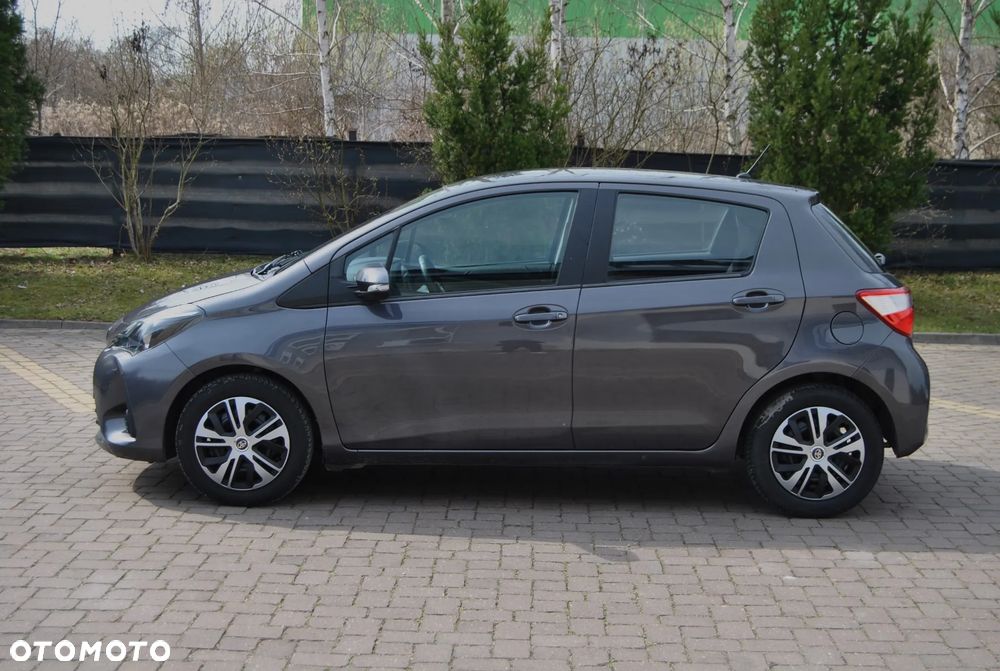 Toyota Yaris - 17