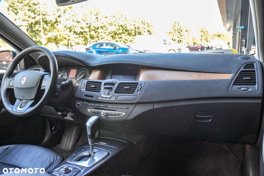 Renault Laguna 2.0 DCi Initiale - 10