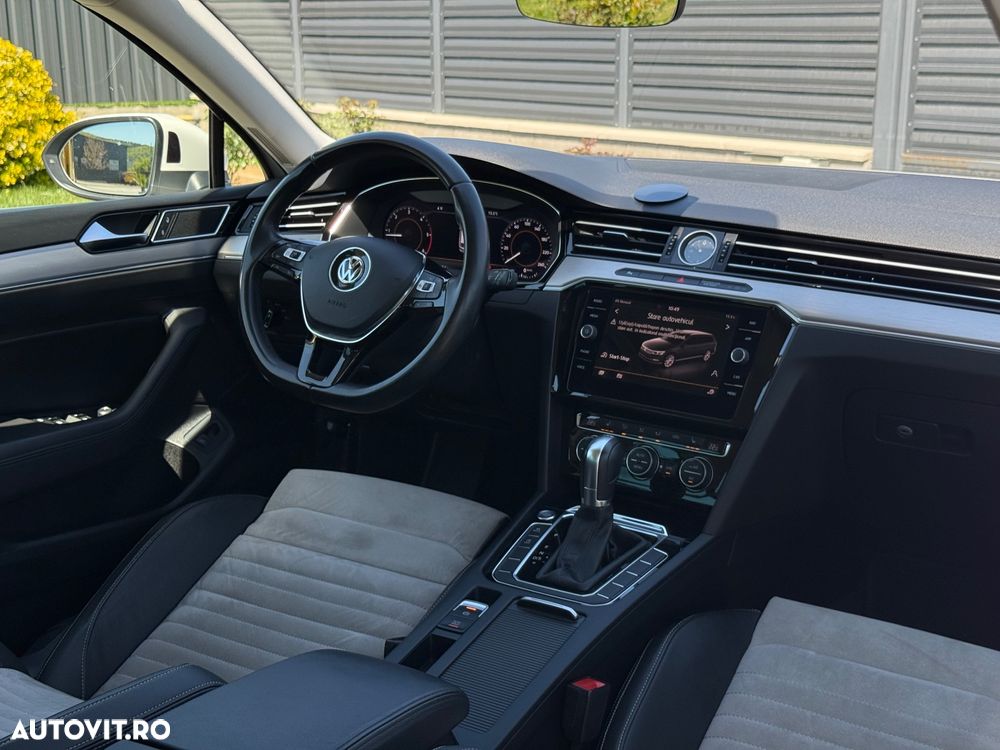 Volkswagen Passat 2.0 TDI DSG (BlueMotion Technology) Highline - 14