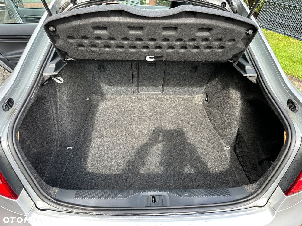Skoda Octavia 2.0 TSI RS - 21