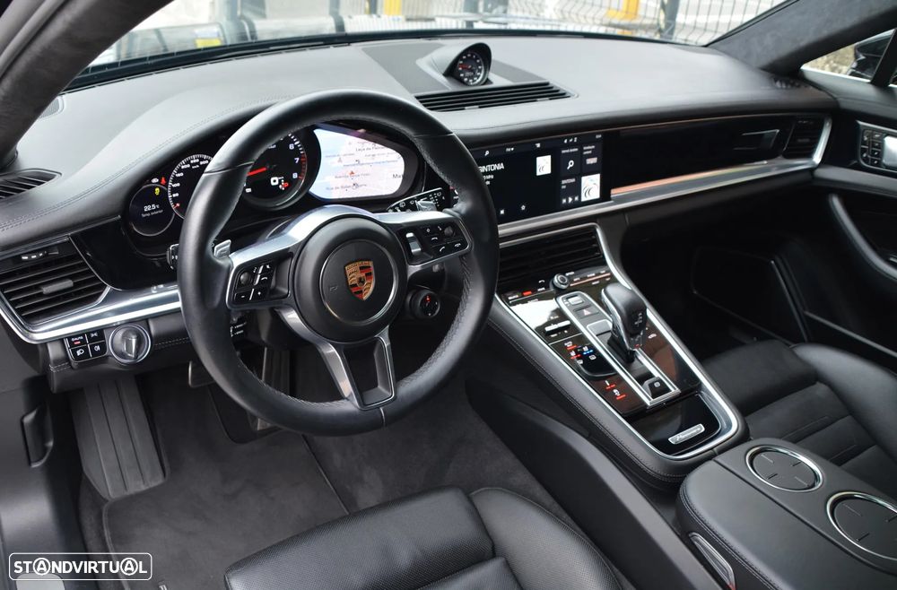 Porsche Panamera Sport Turismo Turbo S E-Hybrid - 27
