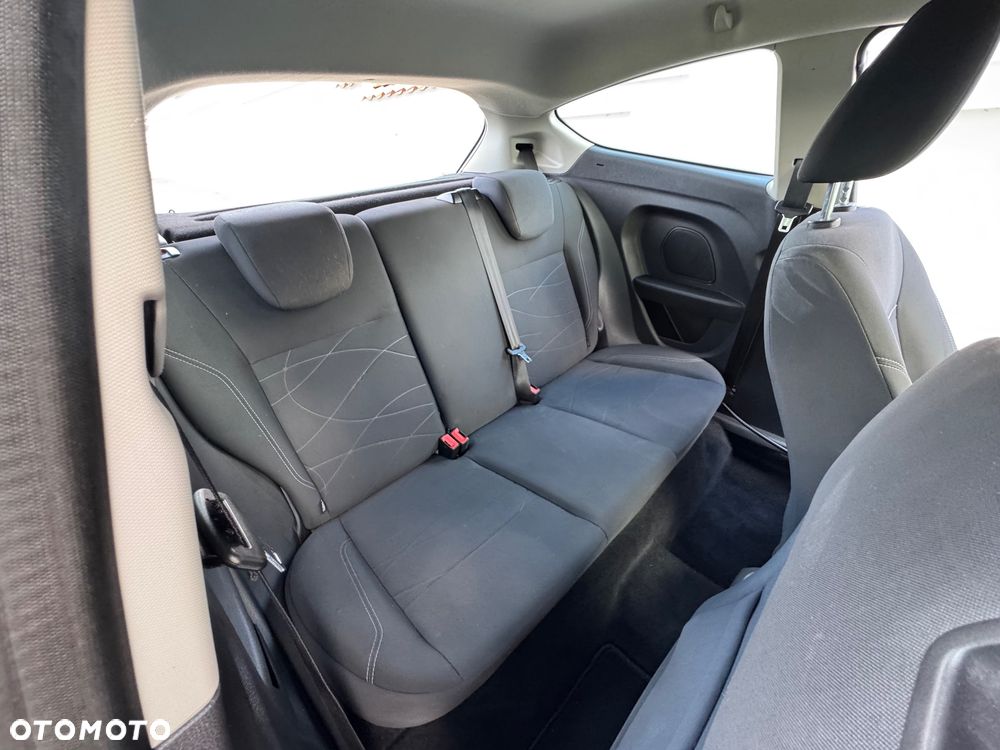 Ford Fiesta - 19