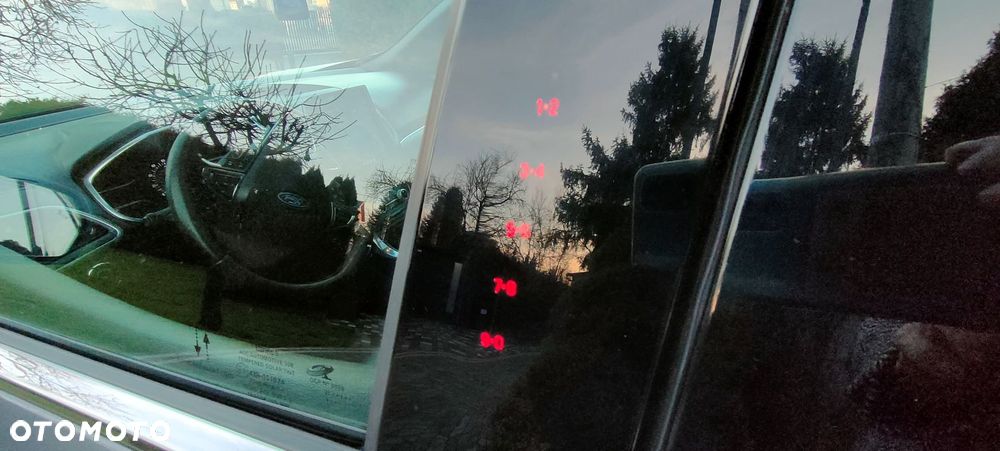 Ford Edge 2.0 EcoBlue Bi-Turbo 4x4 Titanium - 11