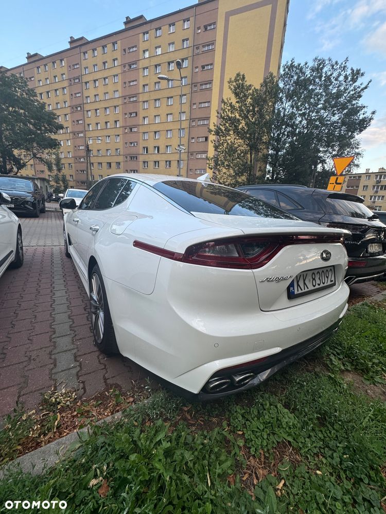 Kia Stinger 2.0 T-GDI L - 20