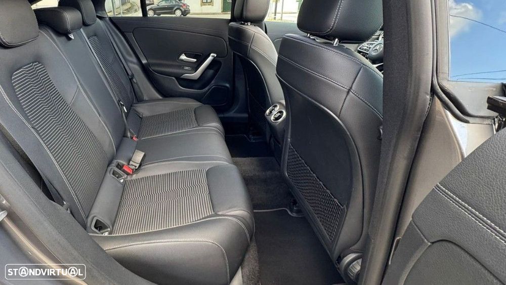 Mercedes-Benz CLA 200 - 21