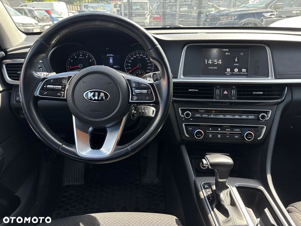 Kia Optima 1.6 T-GDI M DCT - 10