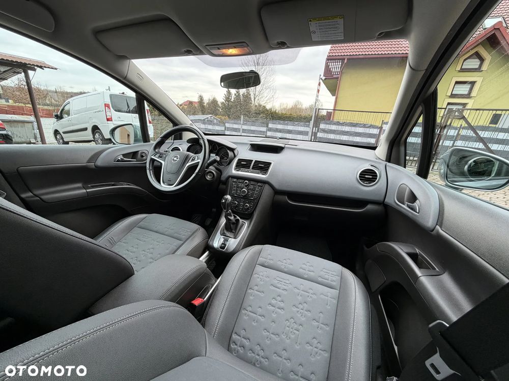 Opel Meriva 1.4 T Cosmo - 25