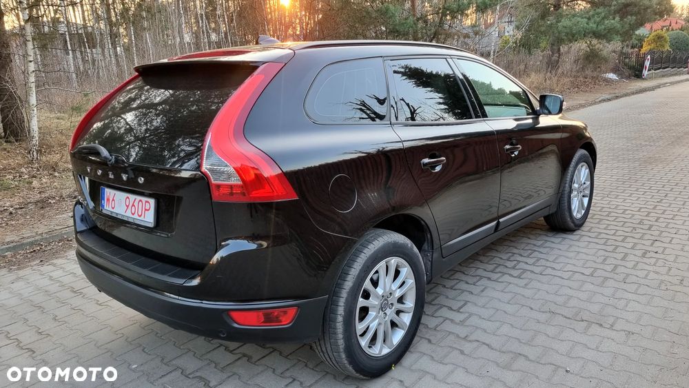 Volvo XC 60 D3 Geartronic Momentum - 4