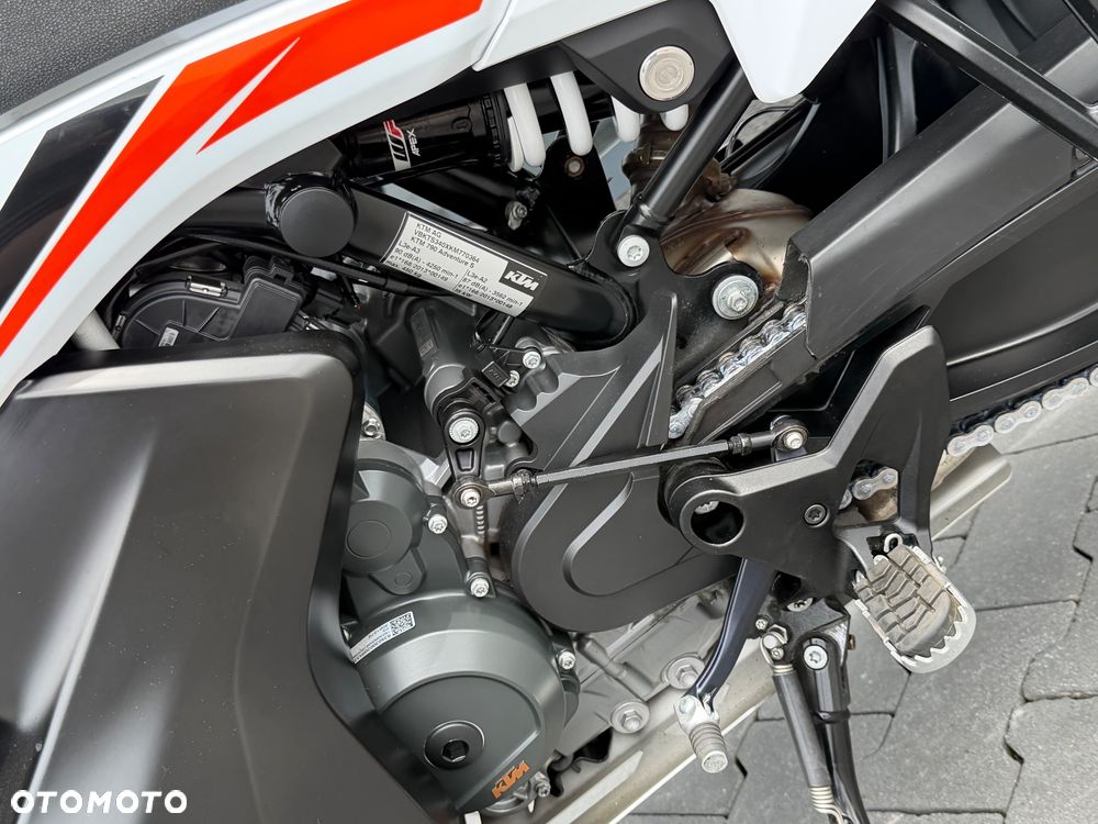 KTM Adventure - 34