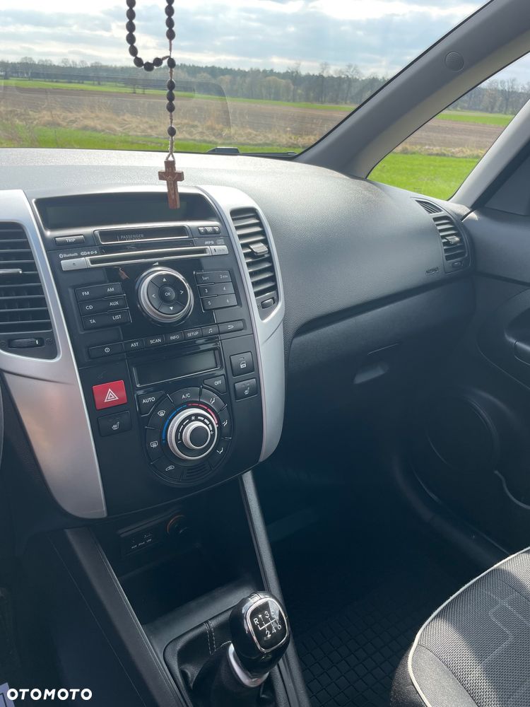 Kia Venga 1.6 L - 18