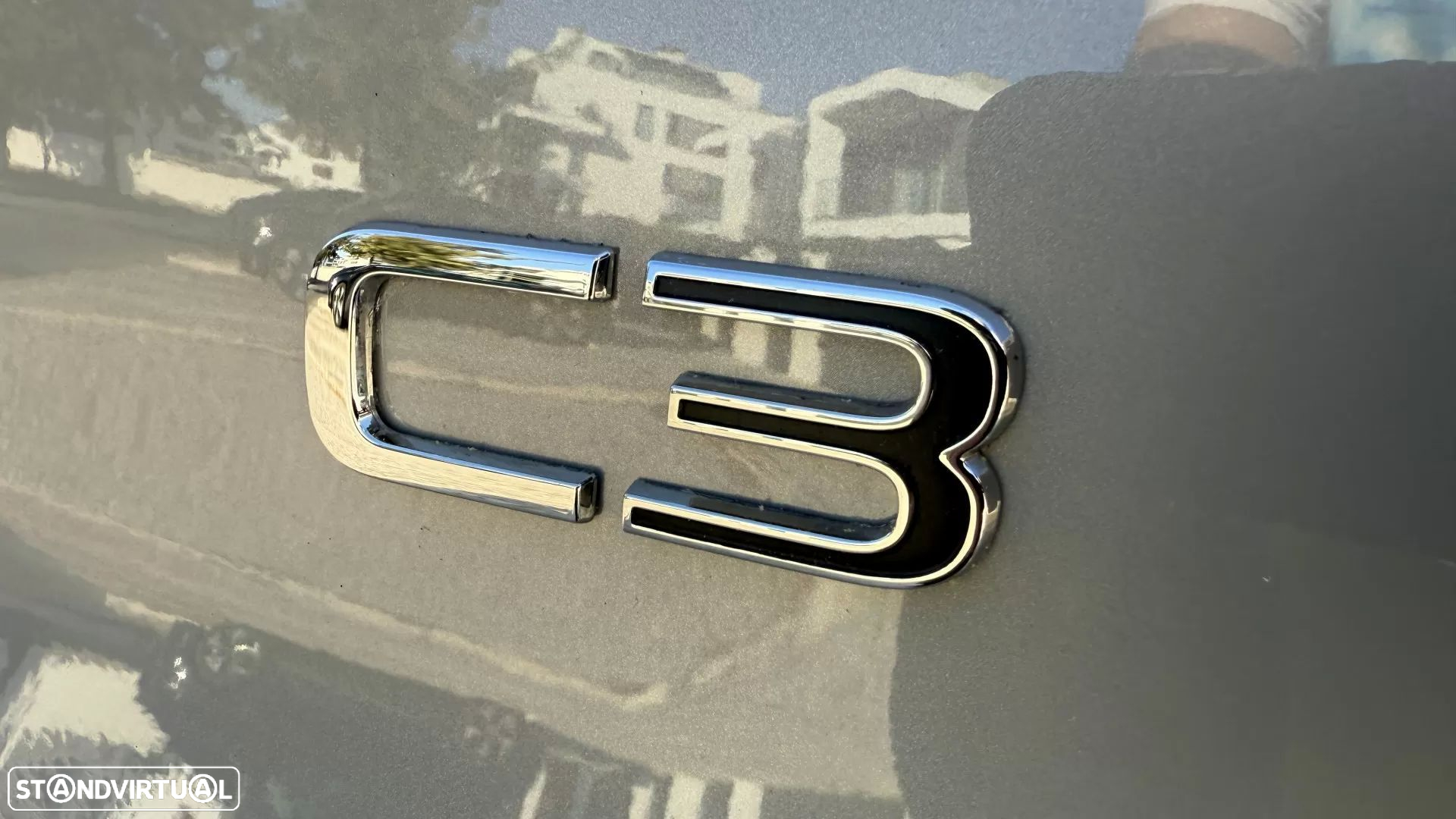 Citroën C3 1.2 PureTech Shine EAT6 - 12