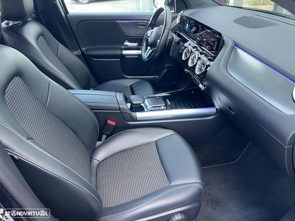 Mercedes-Benz GLA 180 7G-DCT EDITION 2022 - 13